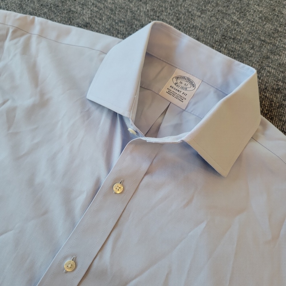 Brooks Brothers Regent Shirt Men's 16 32 Blue Dress Non Iron Stretch Supima